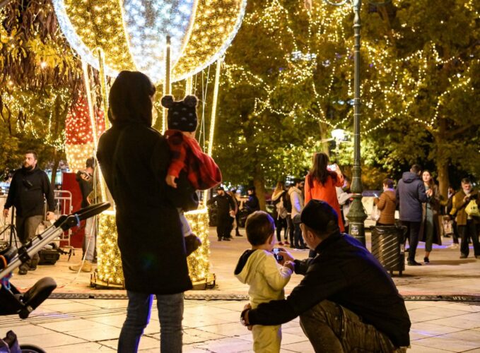 5+1 υπέροχα χριστουγεννιάτικα χωριά με δωρεάν είσοδο που πρέπει να επισκεφθείτε στην Αθήνα