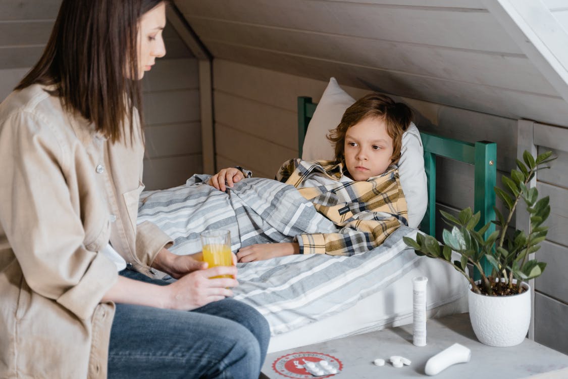 Οξεία ηπατίτιδα: Τα ύποπτα συμπτώματα στα παιδιά- Τι να προσέξουν οι γονείς - Σε επιφυλακή οι επιστήμονε